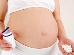 Acetaminophen Verwendung in der Schwangerschaft im Zusammenhang mit Autismus, ADHS bei Nachkommen