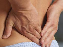 Ankylosierende Spondylitis: Effekte und Behandlung