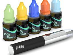 Sind E-Zigaretten mit Kirschgeschmack gefährlicher?