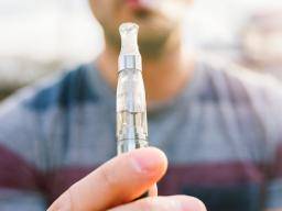 Ar e-cigaretes blogos sirdziai? Tyrimas numato sviesa