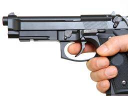 Rund 9% der Erwachsenen mit Zugang zu Schusswaffen haben Ärgerprobleme