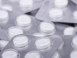 Aspirinas gali sumazinti veziu serganciu zmoniu su antsvoriu rizika