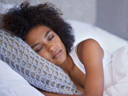 Geresnis miegas gali priversti mus pajusti kaip milijona doleriu