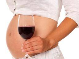 CDC: 10% der schwangeren Frauen trinken Alkohol
