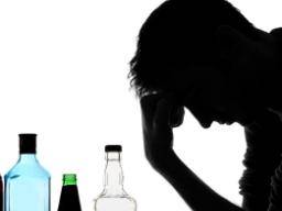 CDC: 1 von 10 Todesfällen bei Erwachsenen im erwerbsfähigen Alter durch übermäßigen Alkoholkonsum