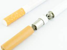 CDC sagt, E-Zigaretten-bezogene Anrufe in US-Giftnotrufzentralen seien in die Höhe geschossen