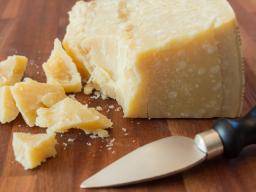 Composé dans les fromages âgés peut prévenir le cancer du foie, augmenter la longévité