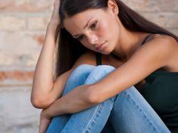 Un antidépresseur pourrait-il prévenir les symptômes du syndrome prémenstruel?