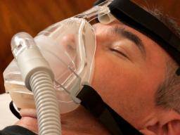 CPAP je "nejúcinnejsí" pro kontrolu krevního tlaku u pacientu s spánkovou apnoe