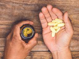 Demence se nedoporucuje s vitamínem E, selenem, studie najde