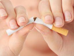 E-Zigarette Verwendung gebunden, um in Raucherentwöhnung Erfolg zu erhöhen