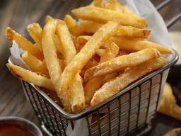 Comer papas fritas puede duplicar el riesgo de muerte prematura