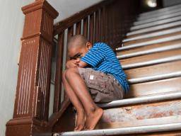 Samovrazdy v základním veku: tempo mezi cernými detmi