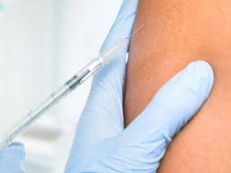 FDA genehmigt ersten US-Impfstoff für Meningokokken-Krankheit Serogruppe B