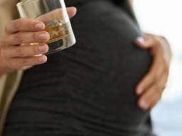 Syndrom alkoholu plodu: príciny, lécba a príznaky