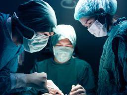 Pet divných a nádherných chirurgických zákroku
