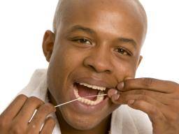 Zahnfleischerkrankungen im Zusammenhang mit Nierenerkrankung Todesfälle