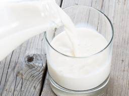 Nutzen für die Gesundheit und Risiken beim Milchkonsum
