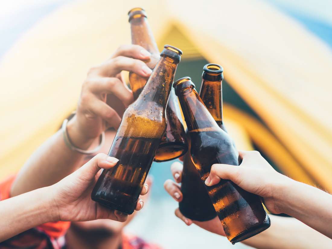 ¿Cómo el alcohol causa cáncer?
