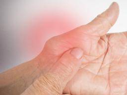 Comment la polyarthrite rhumatoïde affecte-t-elle la peau?
