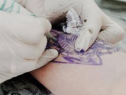 Comment savoir si un tatouage est infecté