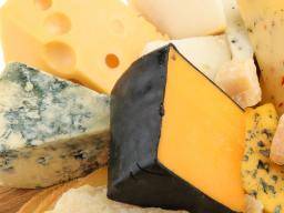 Je sýr bezpecný pro lidi s diabetem?