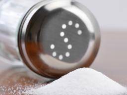 Nízký príjem soli muze zvýsit riziko srdecního záchvatu, mrtvice a smrti