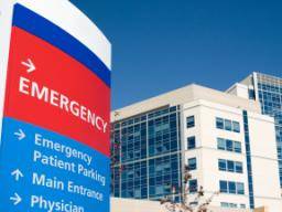 Vetsina predávkování vedoucích k návstevám nemocnicních nemocnic zahrnuje opiáty na predpis