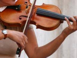 Hudební trénink "zlepsuje výkonnou funkci mozku"
