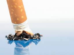 Nicotinepleisters, kauwgom, Do not Help Smokers Quit Long-Term, New Study