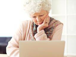 Ältere Amerikaner, die nicht im Internet sind, wissen weniger über Gesundheit