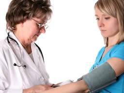 Patienten mit leicht erhöhtem Blutdruck "mit erhöhtem Schlaganfallrisiko"