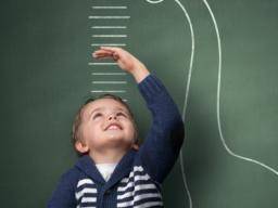 Les scientifiques identifient plus de 400 gènes qui influencent la hauteur