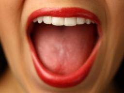 Seide und Stammzellen können helfen Speicheldrüsen für trockenen Mund zu entwickeln