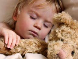 Schlafapnoe bei Kindern kann die Entwicklung des Gehirns behindern