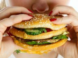 Einige Leute "fest verdrahtet", kalorienreiche Lebensmittel zu bevorzugen, finden Studien