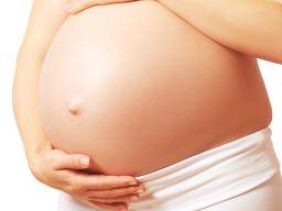 Schlaganfallrisiko höher für jüngere als ältere schwangere Frauen