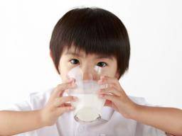 Un estudio revela altos riesgos de alergia alimentaria entre los niños del centro de la ciudad