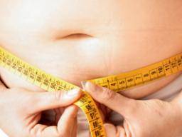 Teen obezita "silne spojené" s vysokým krevním tlakem