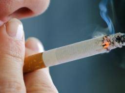 Tabakindustrie "mit gut ausgestatteten Taktiken", um globale Tabakkontrolle zu verhindern