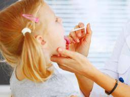 Risque de carie dentaire chez les enfants exposés à la fumée secondaire