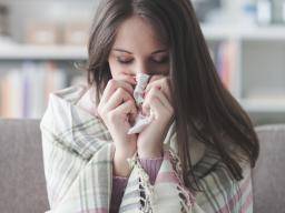 ¿Por qué los resfriados y la gripe atacan en invierno?